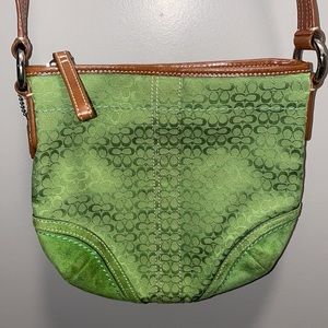 Green Vintage Coach Crossbody Bag 🍏